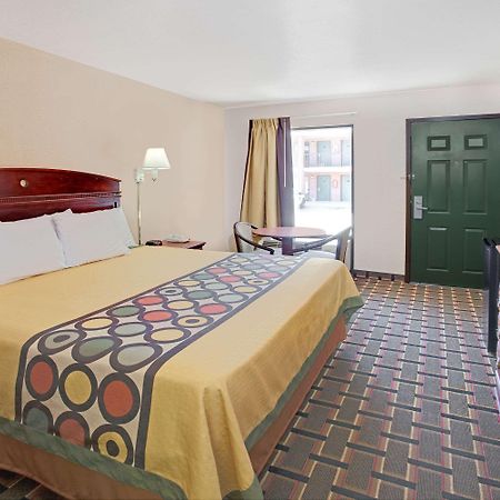 Super 8 By Wyndham Acworth/Atlanta Area Hotel Bagian luar foto